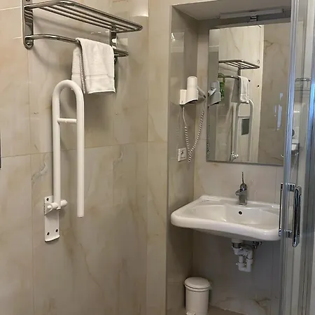 بريانزا فندق