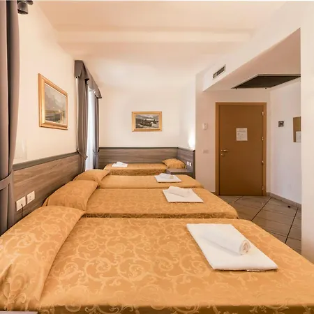 Hotel Brianza Mediolan