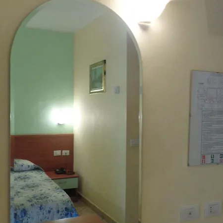 Brianza Hotel 3*