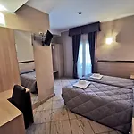 Hotel Brianza 3*