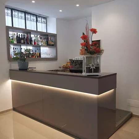 Brianza Hotel 3*